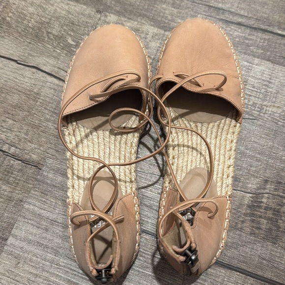 Eileen Fisher - Lace-Up Espadrille Sandal Flats - Tan - Size 6.5 - Gently Used!! - Picture 4 of 9